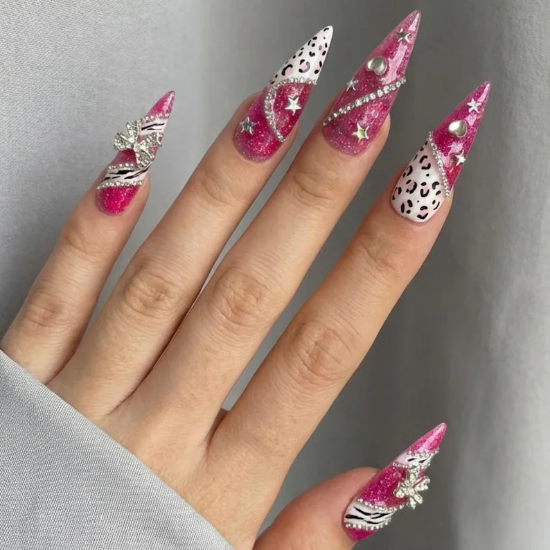 press on nails, custom press on nails, fake nails, Nails Art, stained glass nails, gold press on nails, 3d press on nails, luxury press on nails, handmade press on nails
