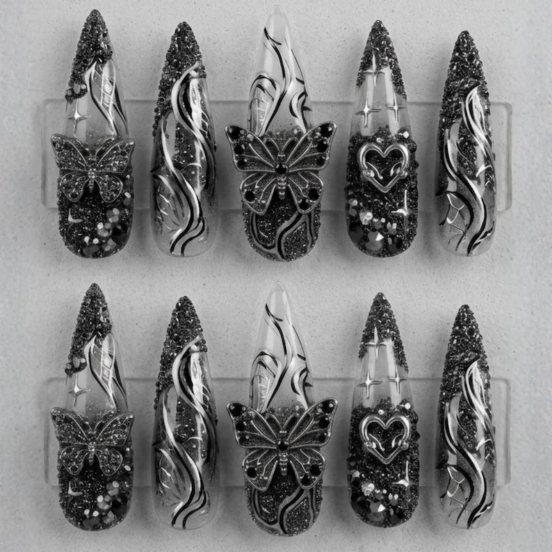 press on nails, custom press on nails, fake nails, Nails Art, stained glass nails, gold press on nails, 3d press on nails, luxury press on nails, handmade press on nails