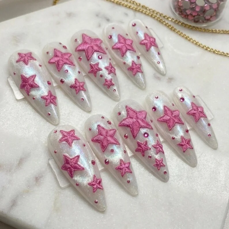 press on nails, custom press on nails, fake nails, Nails Art, stained glass nails, gold press on nails, 3d press on nails, luxury press on nails, handmade press on nails