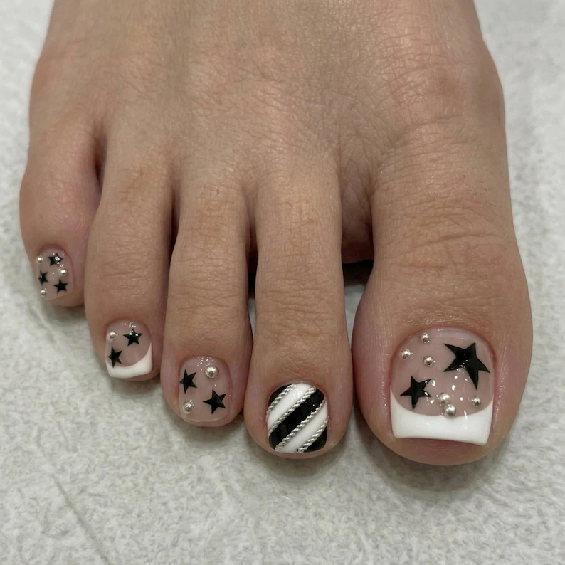 press on nails, custom press on nails, fake nails, Nails Art, stained glass nails, gold press on nails, 3d press on nails, luxury press on nails, handmade press on nails