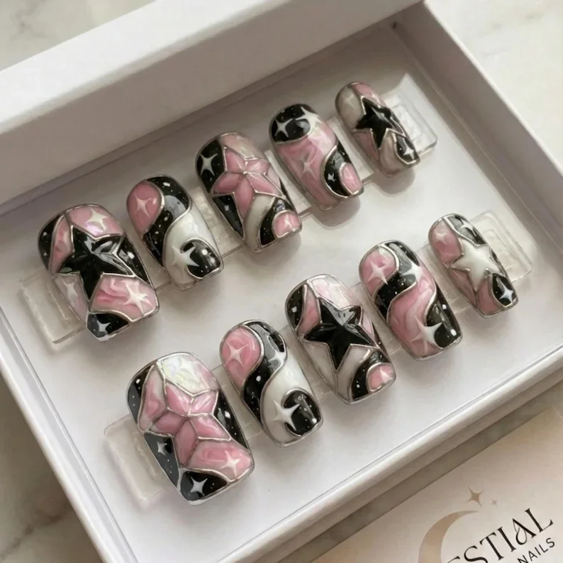 Press-on nail set, Y2K nail design, press on nails, custom press on nails, fake nails, Nails Art, stained glass nails, gold press on nails, 3d press on nails, luxury press on nails, handmade press on nails