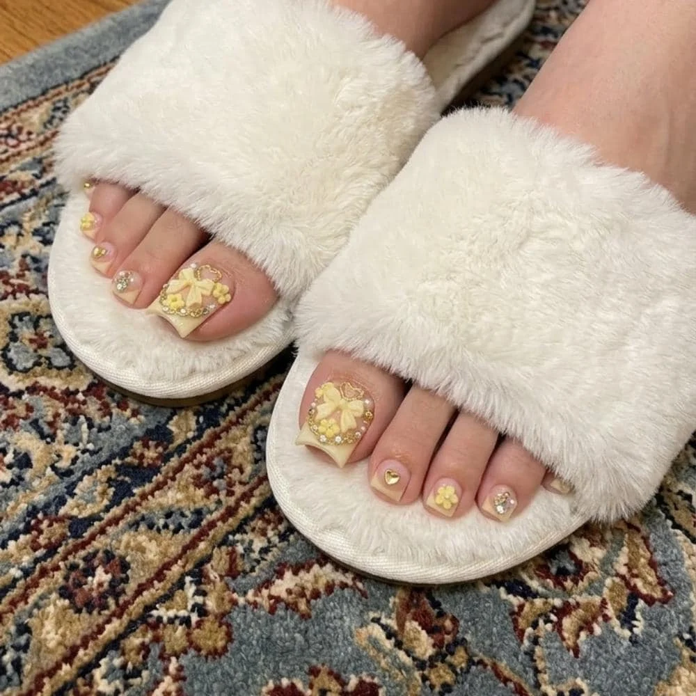 press on nails, custom press on nails, fake nails, Nails Art, stained glass nails, gold press on nails, 3d press on nails, luxury press on nails, handmade press on nails
