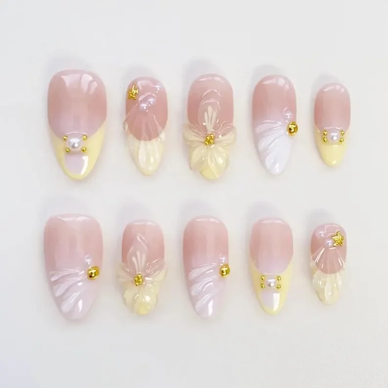 press on nails, custom press on nails, fake nails, Nails Art, stained glass nails, gold press on nails, 3d press on nails, luxury press on nails, handmade press on nails