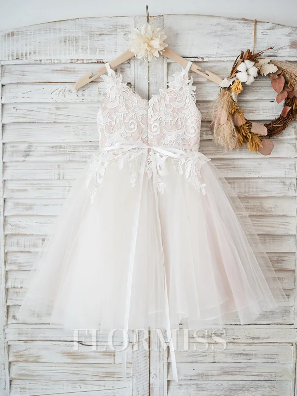 A-Line/Princess V-neck Knee-Length Tulle Flower Girl Dresses With Belt/Sash