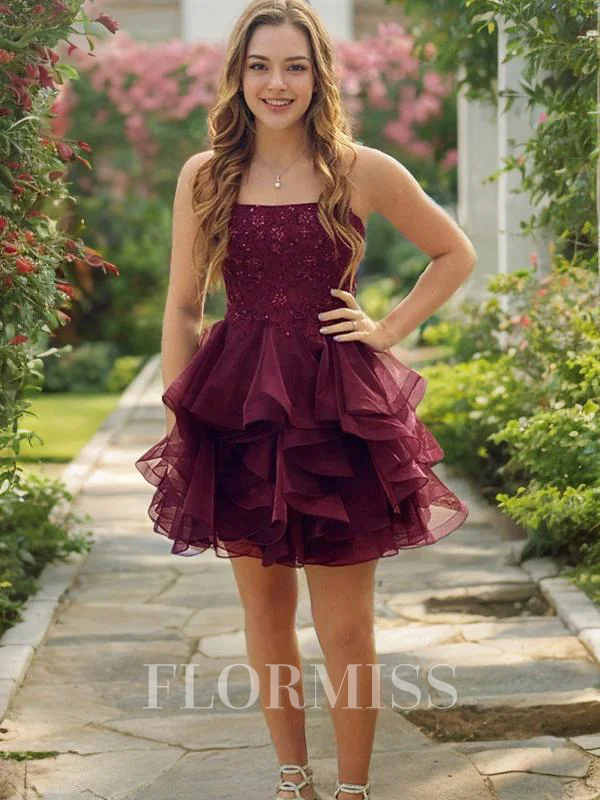 A-Line/Princess Strapless Short/Mini Tulle Homecoming Dresses
