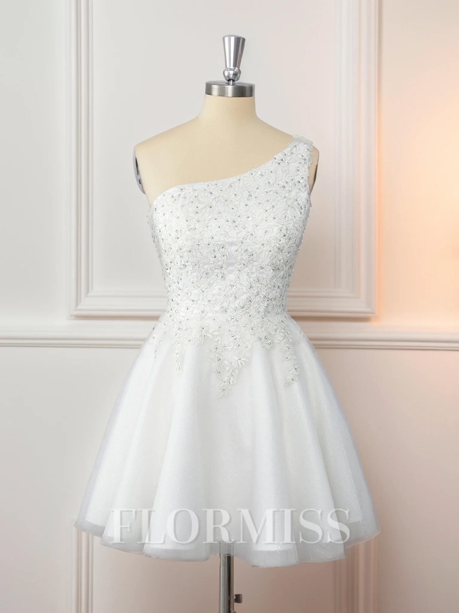 A-line Tulle One-Shoulder Appliques Lace Short/Mini Dress