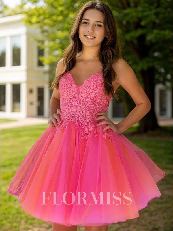 A-line V-neck Appliques Lace Short/Mini Tulle Dress