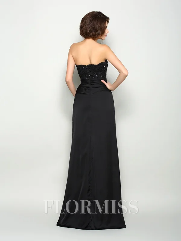 A-Line/Princess Strapless Sweep Train Chiffon Mother of the Bride Dresses With Beading