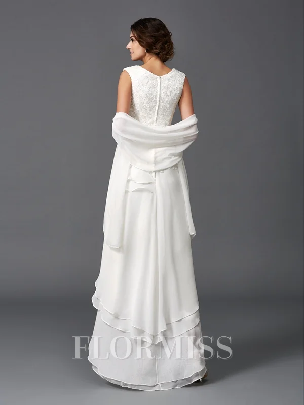 A-Line/Princess Scoop Asymmetrical Chiffon Mother of the Bride Dresses With Lace
