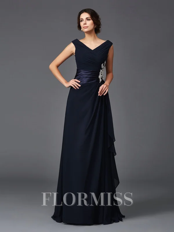 A-Line/Princess V-neck Floor-Length Chiffon Mother of the Bride Dresses With Appliques Lace