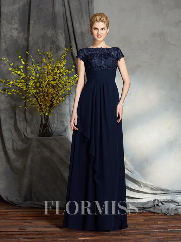 A-Line/Princess Bateau Floor-Length Chiffon Mother of the Bride Dresses With Appliques Lace