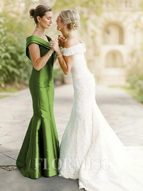 Sheath/Column V-neck Floor-Length Satin Mother of the Bride Dresses With Ruffles