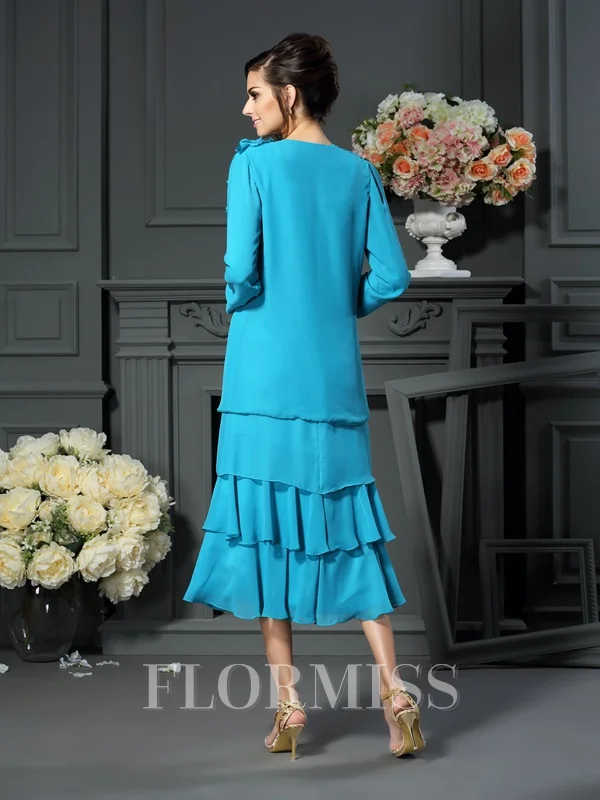 A-Line/Princess Scoop Tea-Length Chiffon Mother of the Bride Dresses