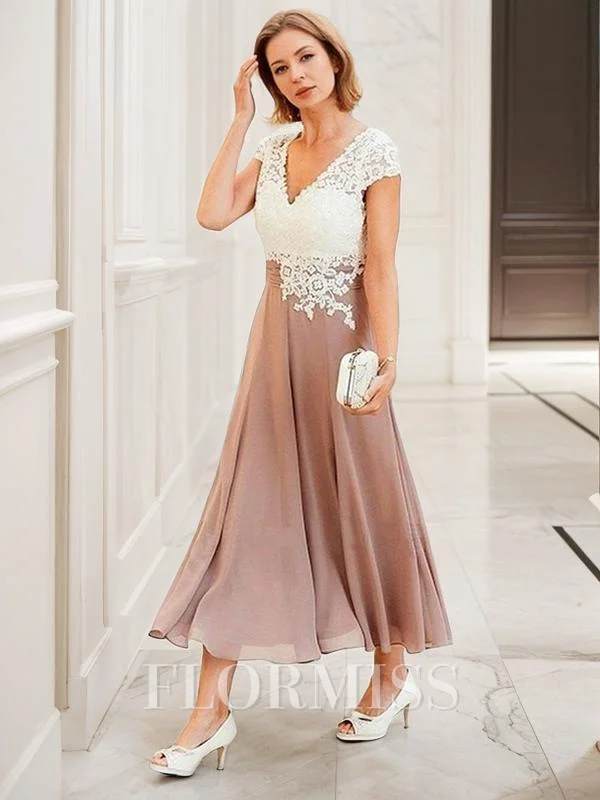 A-Line/Princess V-neck Tea-Length Chiffon Mother of the Bride Dresses With Lace Applique