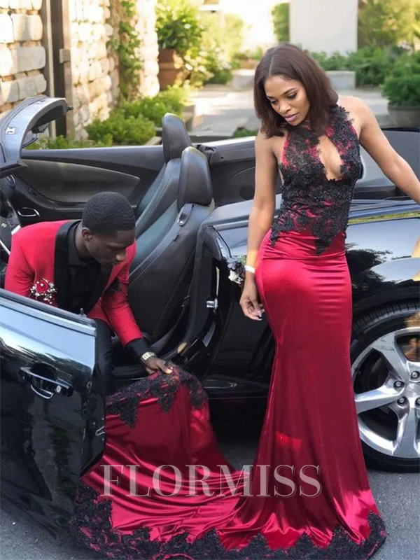 Sheath/Column Jewel Chapel Train Silk like Satin Prom Dresses With Appliques Lace