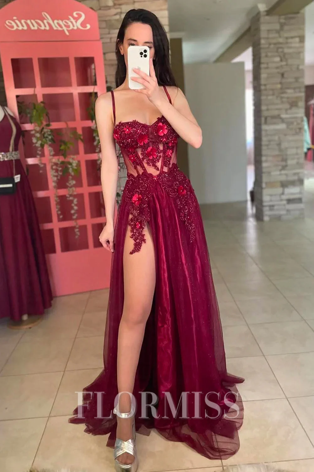 A-line Spaghetti Straps Appliques Lace Sweep Train Tulle Corset Dress