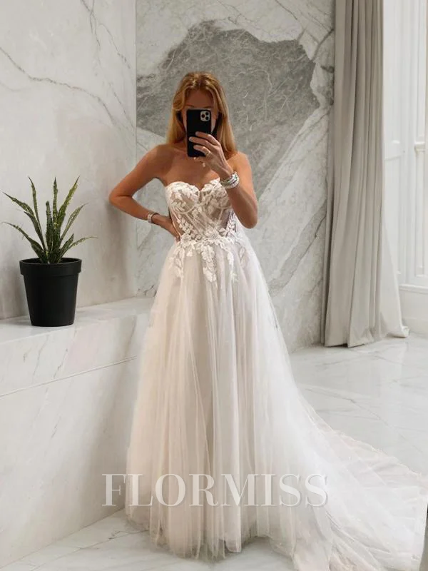 A-Line/Princess Sweetheart Sweep Train Tulle Wedding Dresses With Appliques Lace