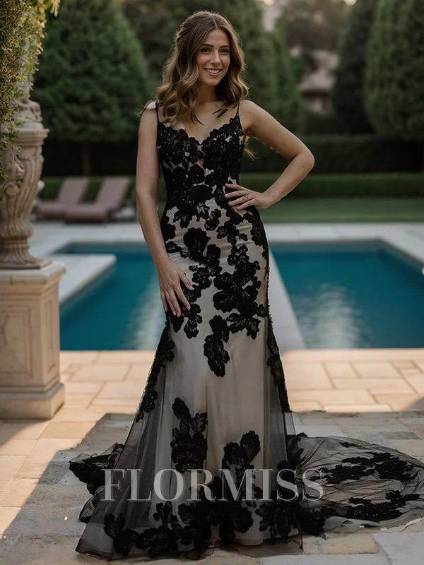 Trumpet/Mermaid V-neck Chapel Train Tulle Spaghetti Straps V Back Wedding Dresses