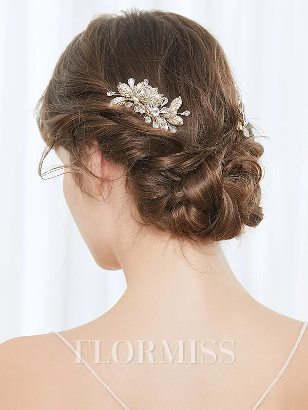 Charming Alloy With Rhinestone Combs & Barrettes