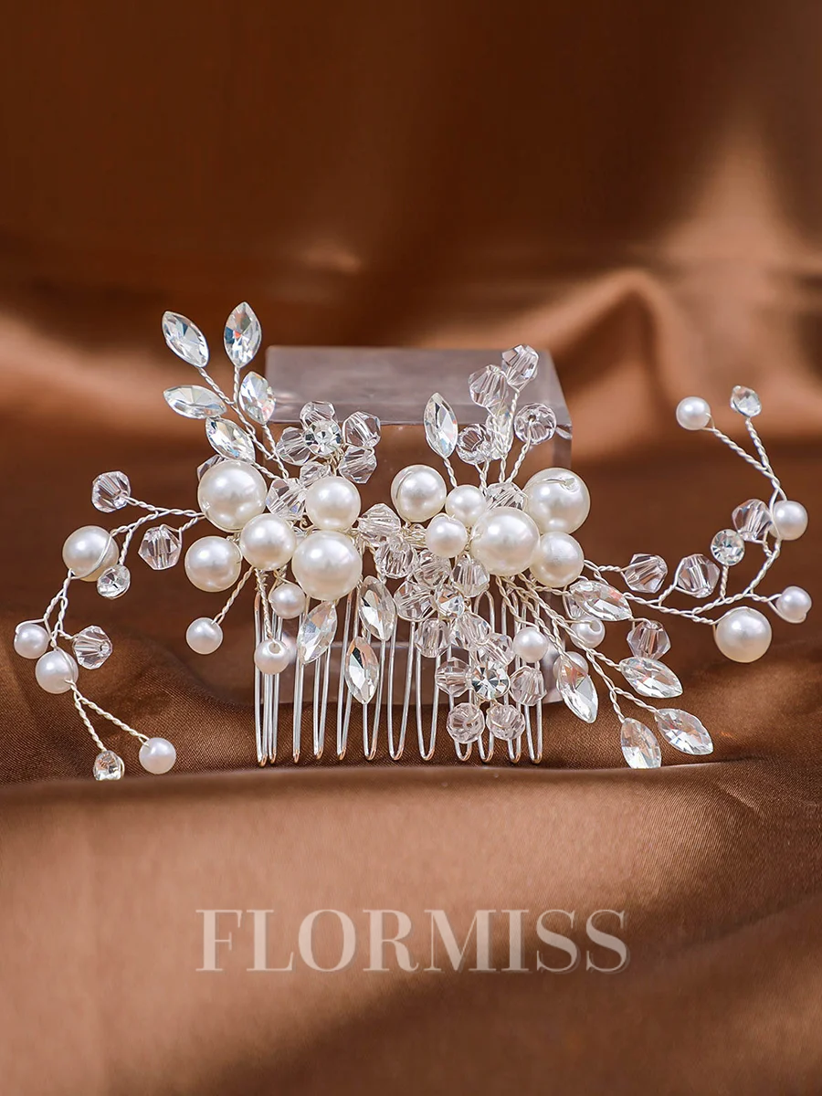 Simple Pearls With Rhinestone Headpieces