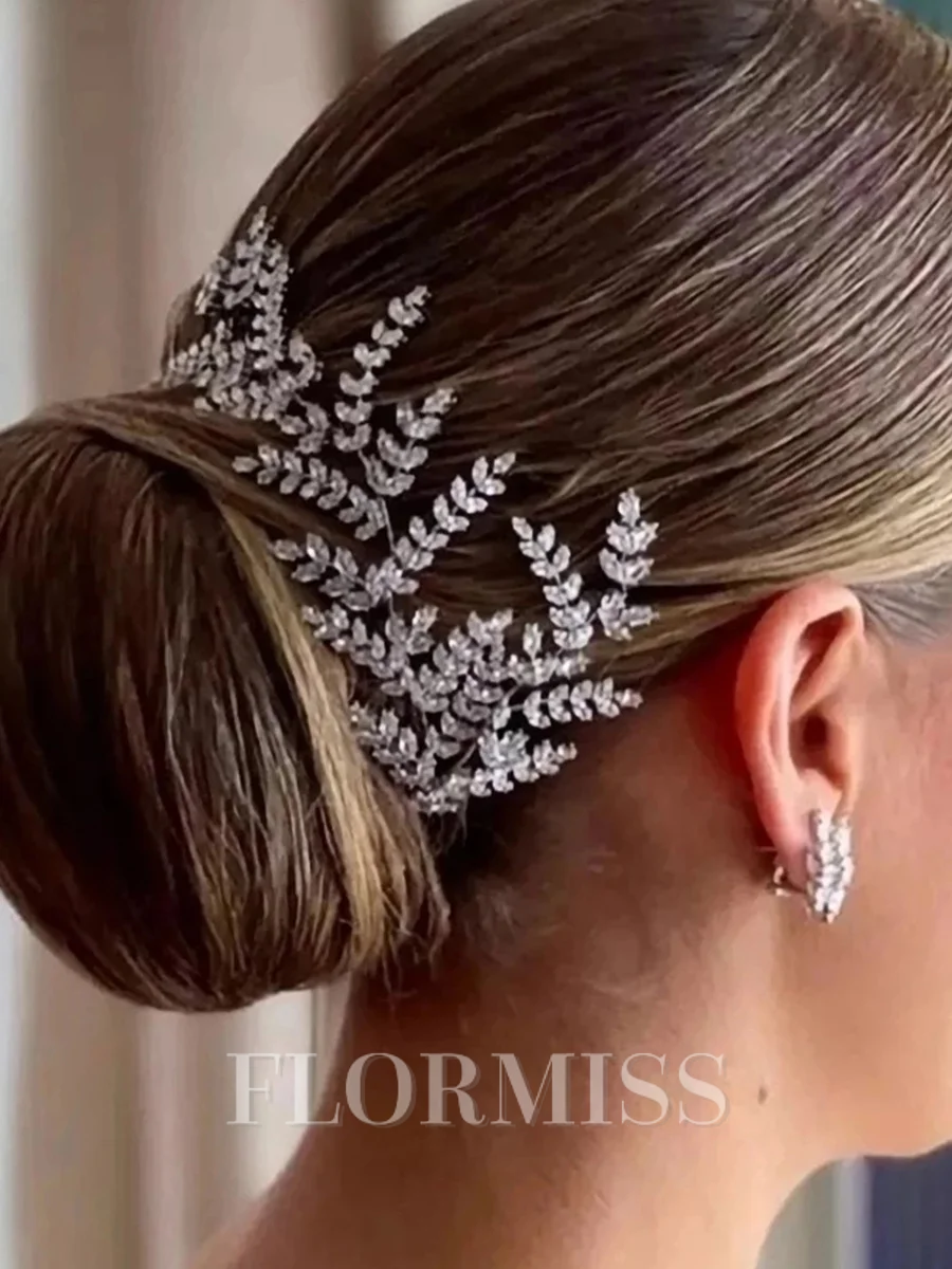 Beautiful Alloy With Crystal Headpieces