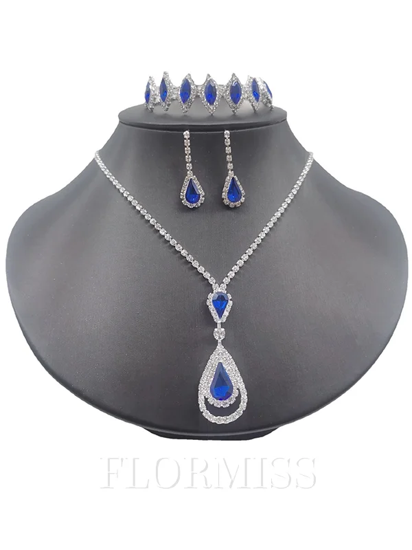 Charming Copper With Rhinestone Jewelry Set