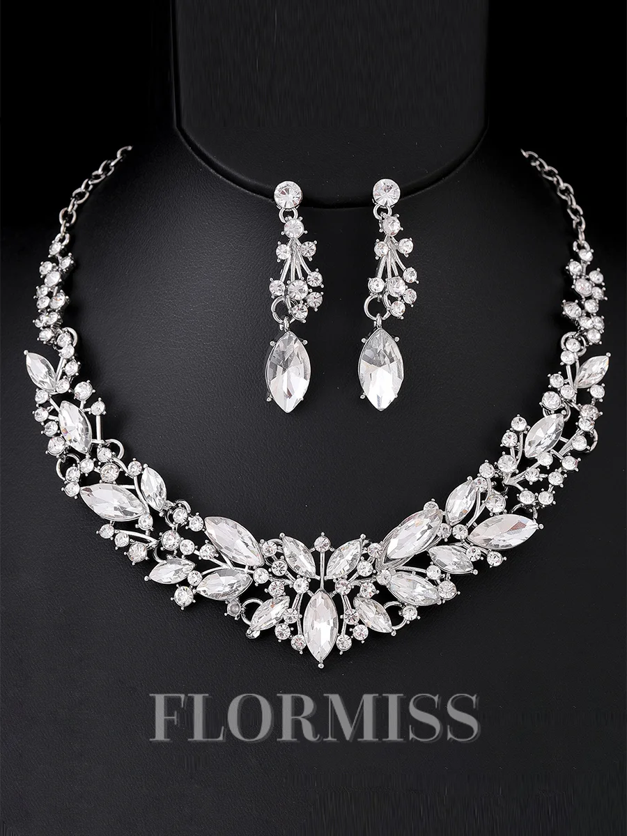 Luxurious Alloy With Rhinestone Jewelry Set