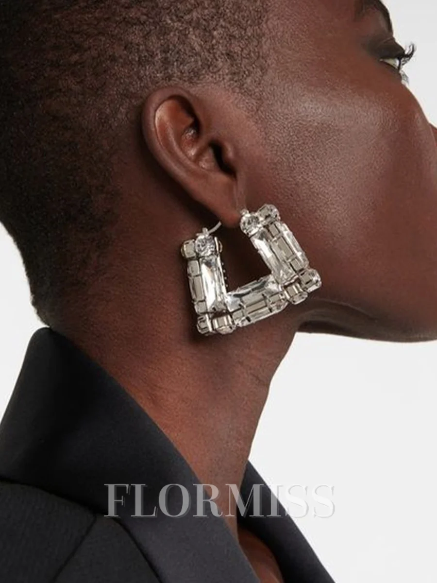 Unique Alloy With Rhinestone Earrings