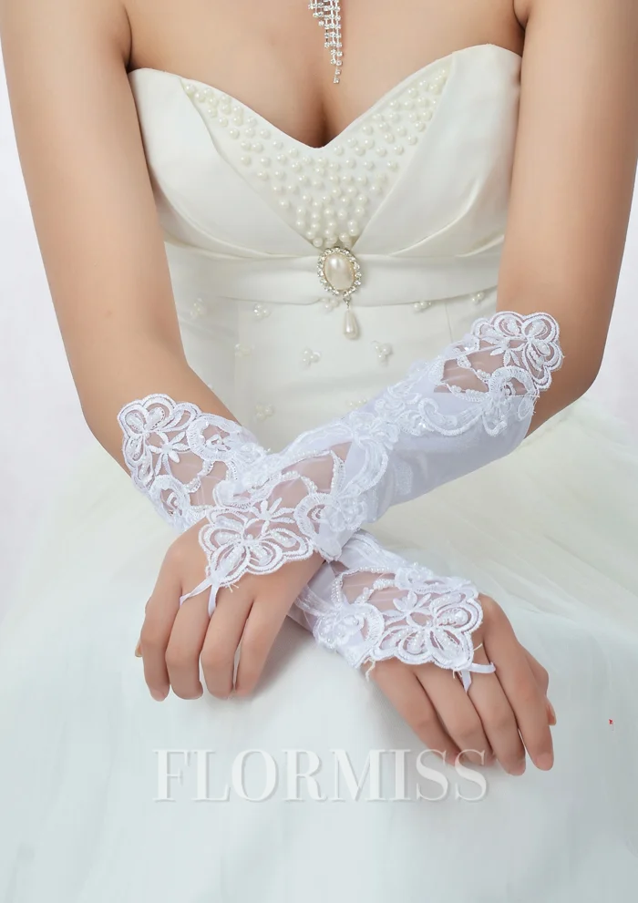 Stunning Beading Lace Satin Wedding Gloves