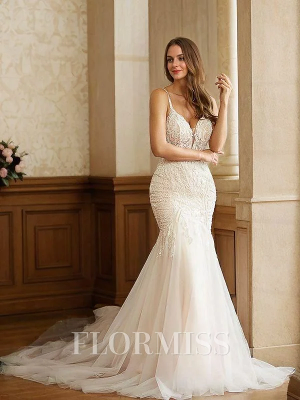 Trumpet/Mermaid Tulle Lace V-neck Sleeveless Cathedral Train Wedding Dresses