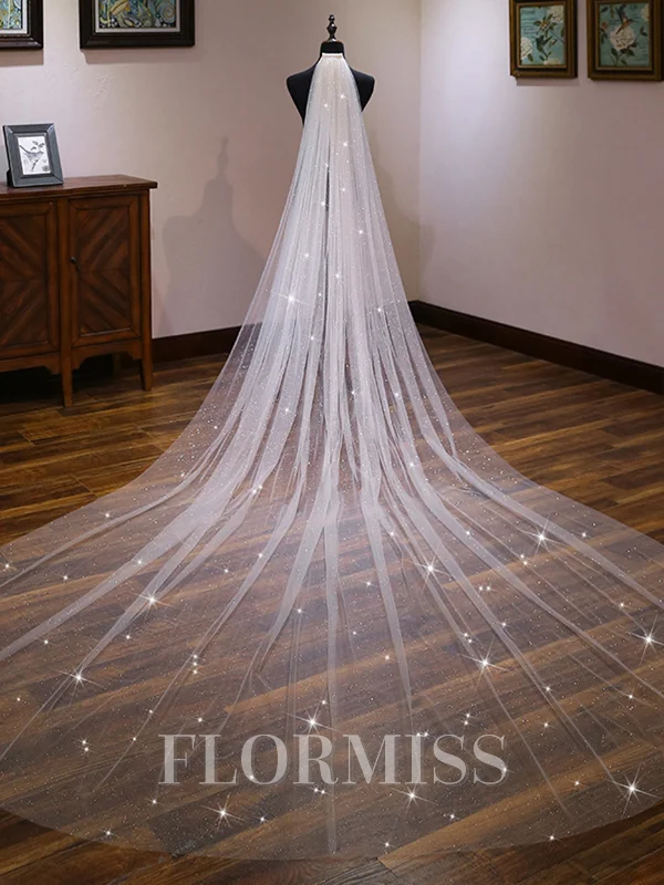 Gorgeous Tulle One-Tier Cathedral Bridal Veils With Sequins