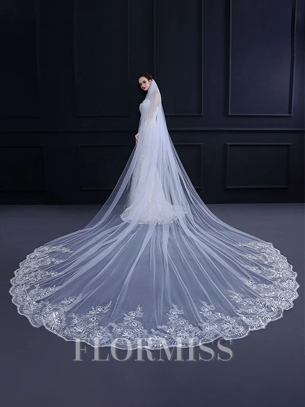 Trending Tulle With Lace Long Wedding Veils