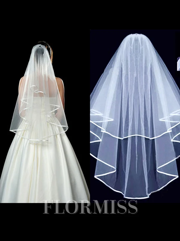 Elegant Tulle Wedding Veils