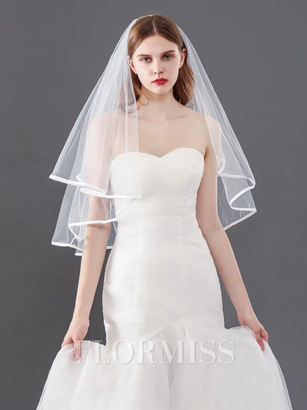 Brilliant Tulle Two-Tier Elbow Bridal Veils