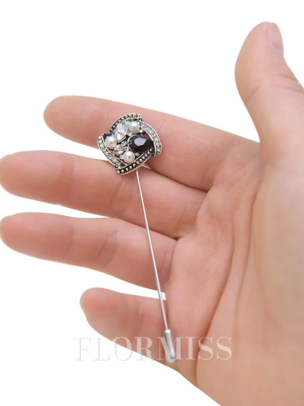 Delicate Free-Form Imitation Pearl Boutonniere(Sold in a single piece)