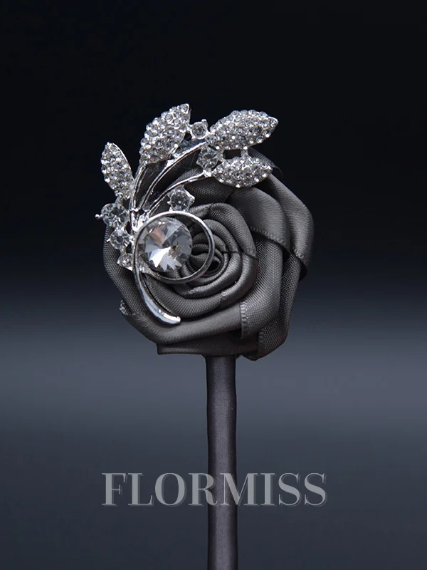 Delicate Free-Form Cloth Boutonniere(Sold in a single piece)