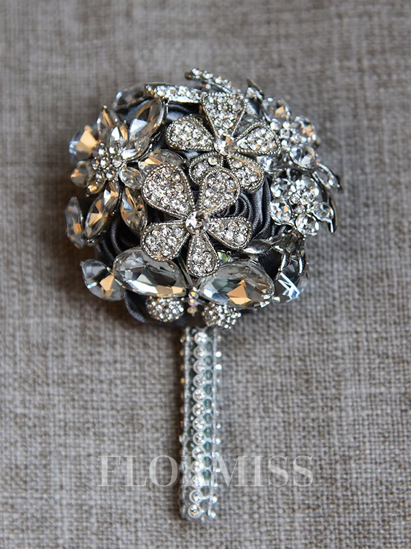 Stunning Round Cloth Boutonniere(Sold in a single piece)