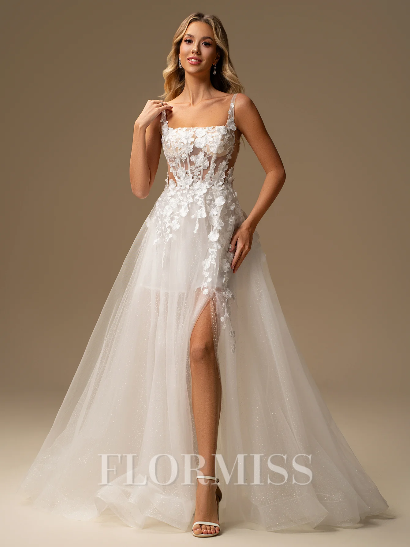 A-line Square Appliques Lace Court Train Tulle Corset Wedding Dress