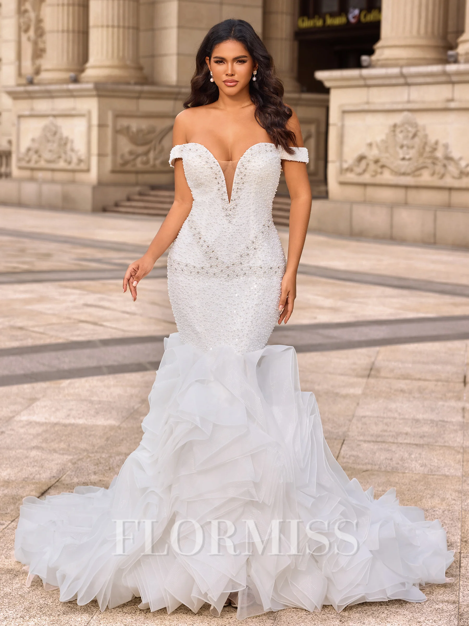 Trumpet/Mermaid Organza Off-the-Shoulder Sleeveless Chapel Train Wedding Dresses