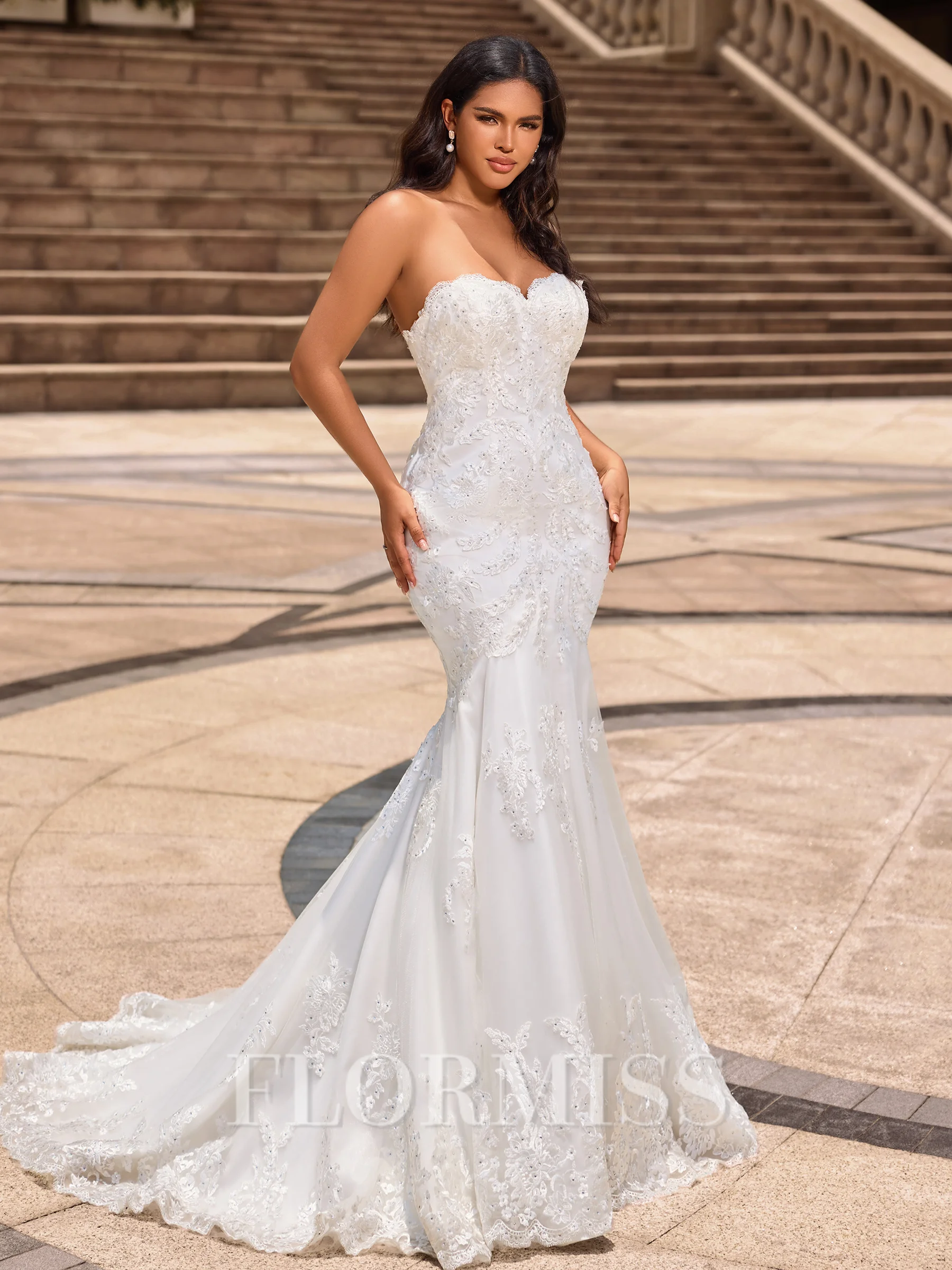 Trumpet/Mermaid Tulle Sweetheart Sleeveless Court Train Wedding Dresses