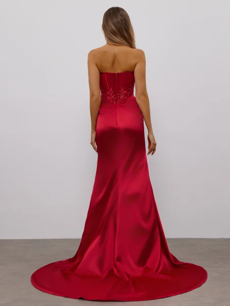 Sheath Sweetheart Appliques...