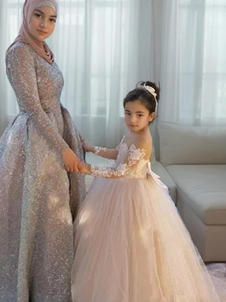 Ball Gown Off-the-Shoulder Sweep Train Tulle Flower Girl Dresses With Appliques Lace