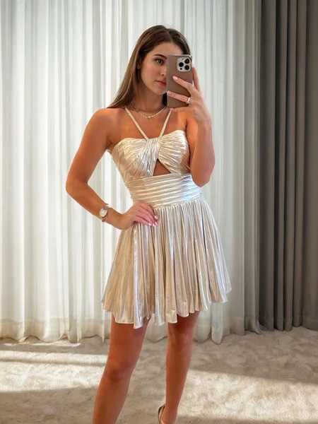 A-line Halter Ruffles...