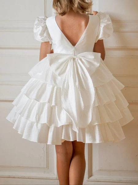 A-line Scoop Short Sleeves...