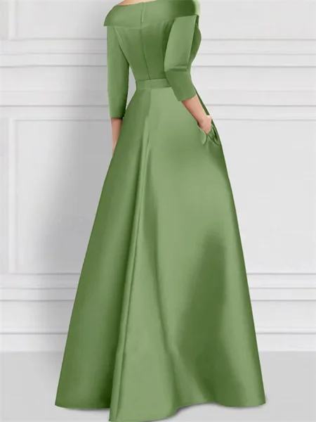 Sheath V-neck 1/2 Sleeves...