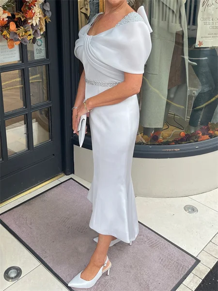 Sheath Scoop Short Sleeves...