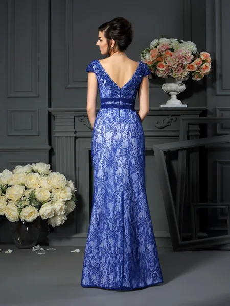 Trumpet/Mermaid V-neck...