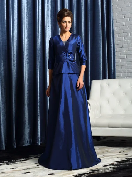 A-Line/Princess V-neck Floor-Length Taffeta Mother of the Bride Dresses With Beading