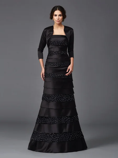 Sheath/Column Strapless...