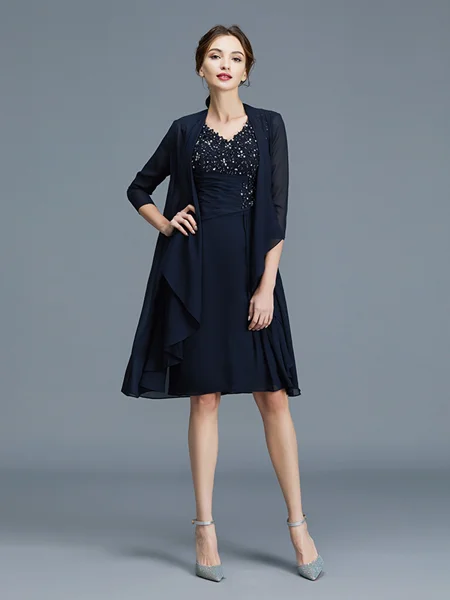 Sheath/Column V-neck Knee-Length Chiffon Mother of the Bride Dresses With Ruffles